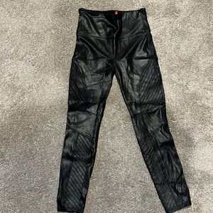 Spanx faux leather motto legging medium petite